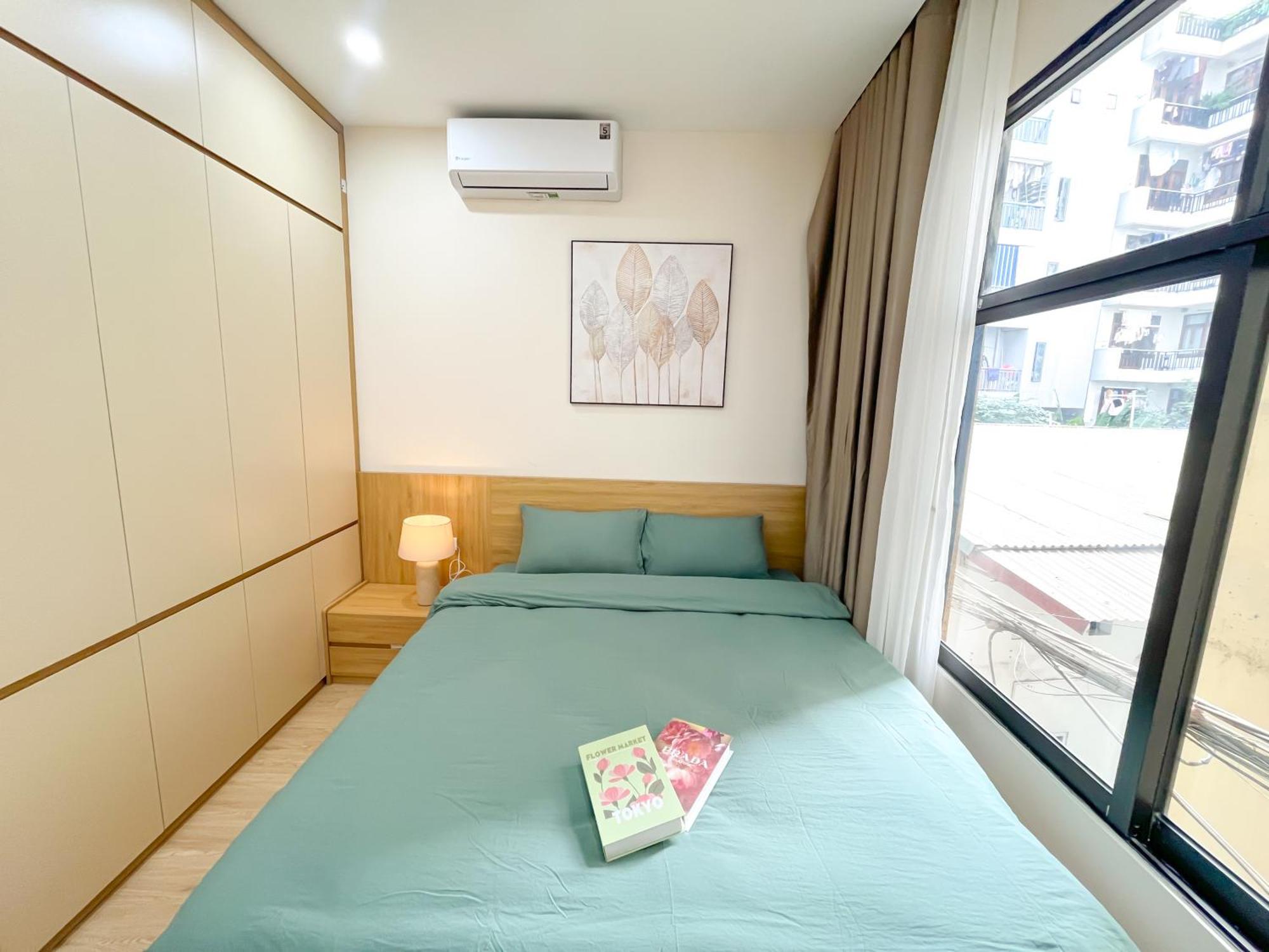 Amazing Housing Lac Long Quan Hanoi Buitenkant foto