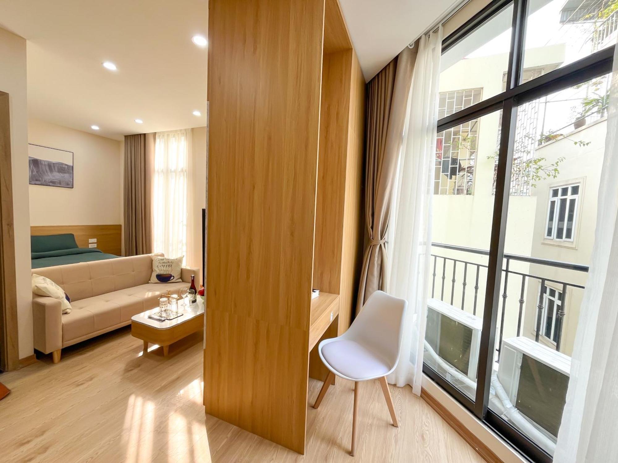Amazing Housing Lac Long Quan Hanoi Buitenkant foto